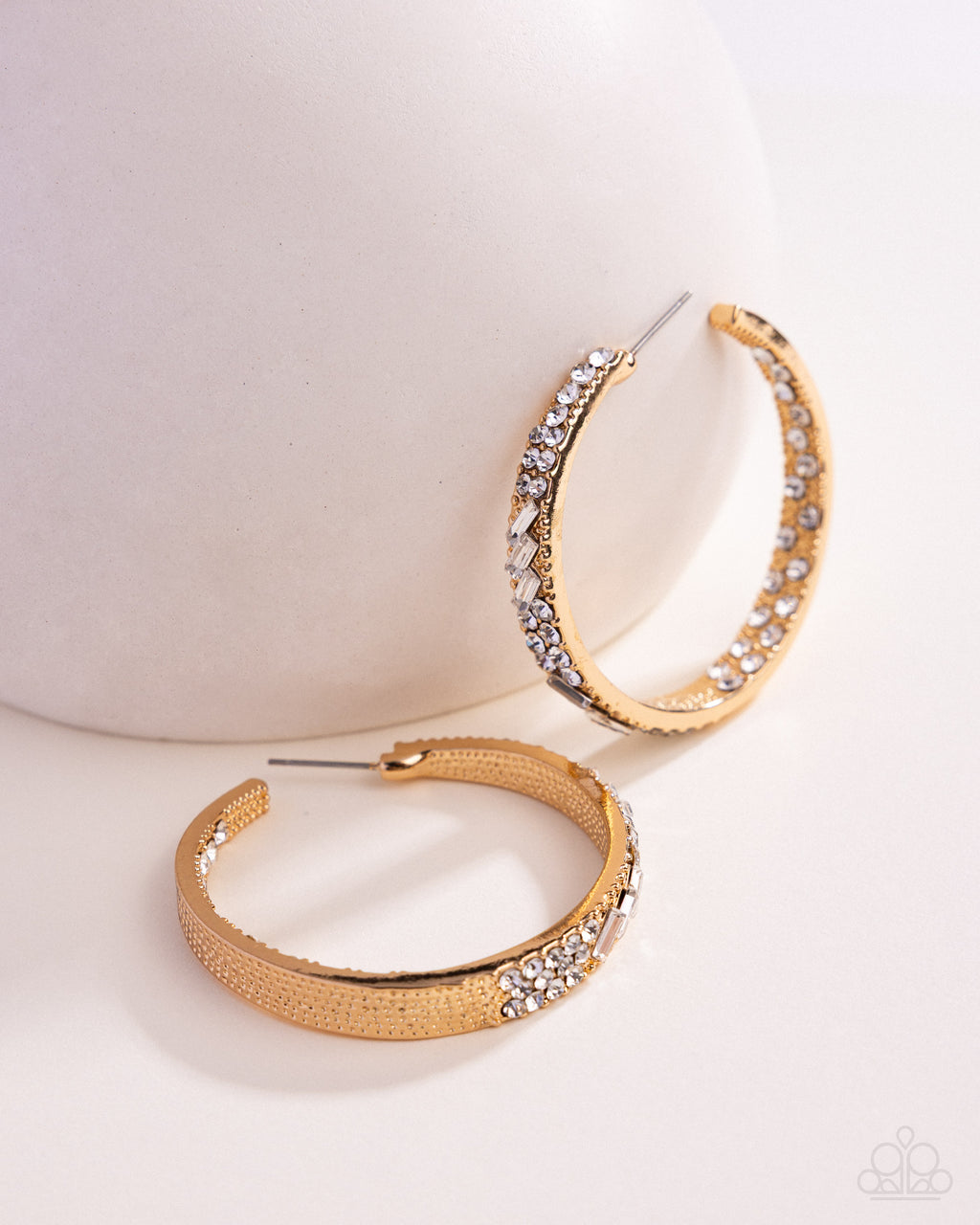 Paparazzi Accessories - GLITZY By Association - Gold - Post Back Earrings