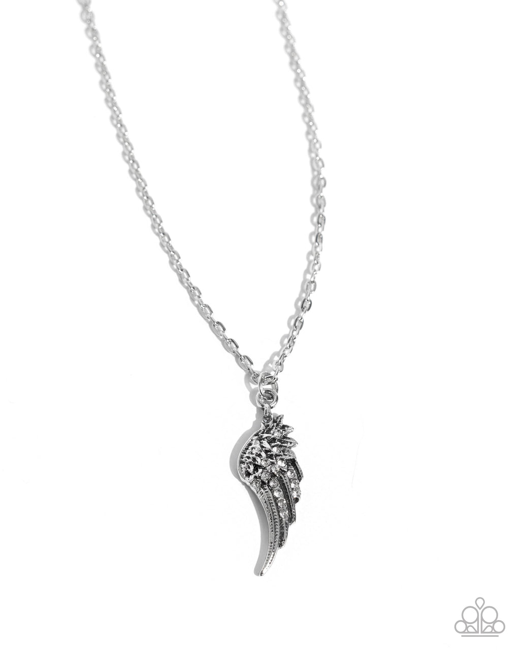 Notorious Nomad - White - Paparazzi Accessories
