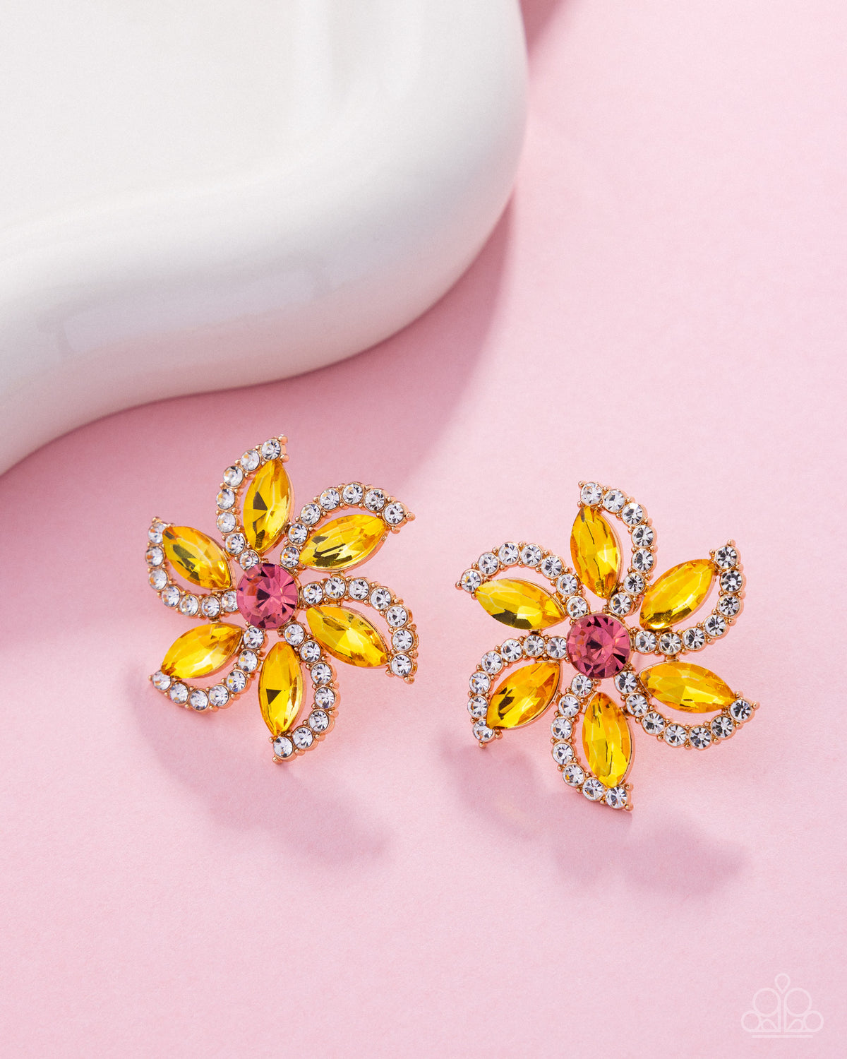 Paparazzi Accessories - Blooming Belief - Multi- Paparazzi Accessories